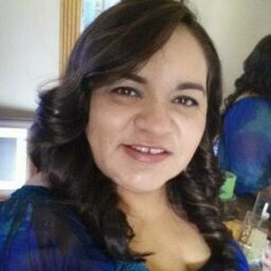 Meet your Posher, Isabel